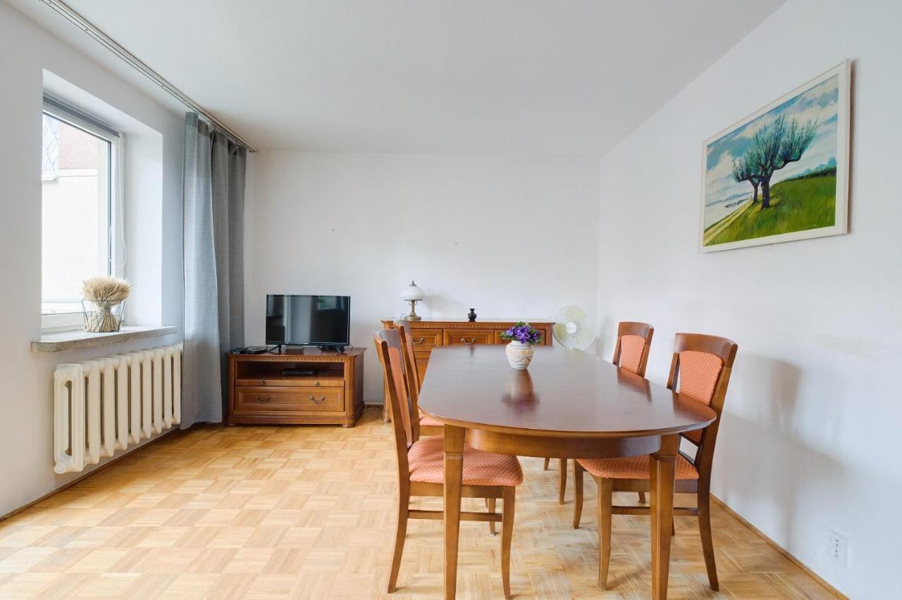 2 Bedroom Apartment In Green Location Warszawa Eksteriør bilde