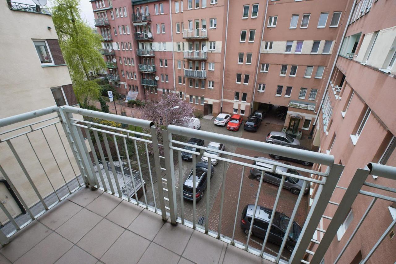 2 Bedroom Apartment In Green Location Warszawa Eksteriør bilde