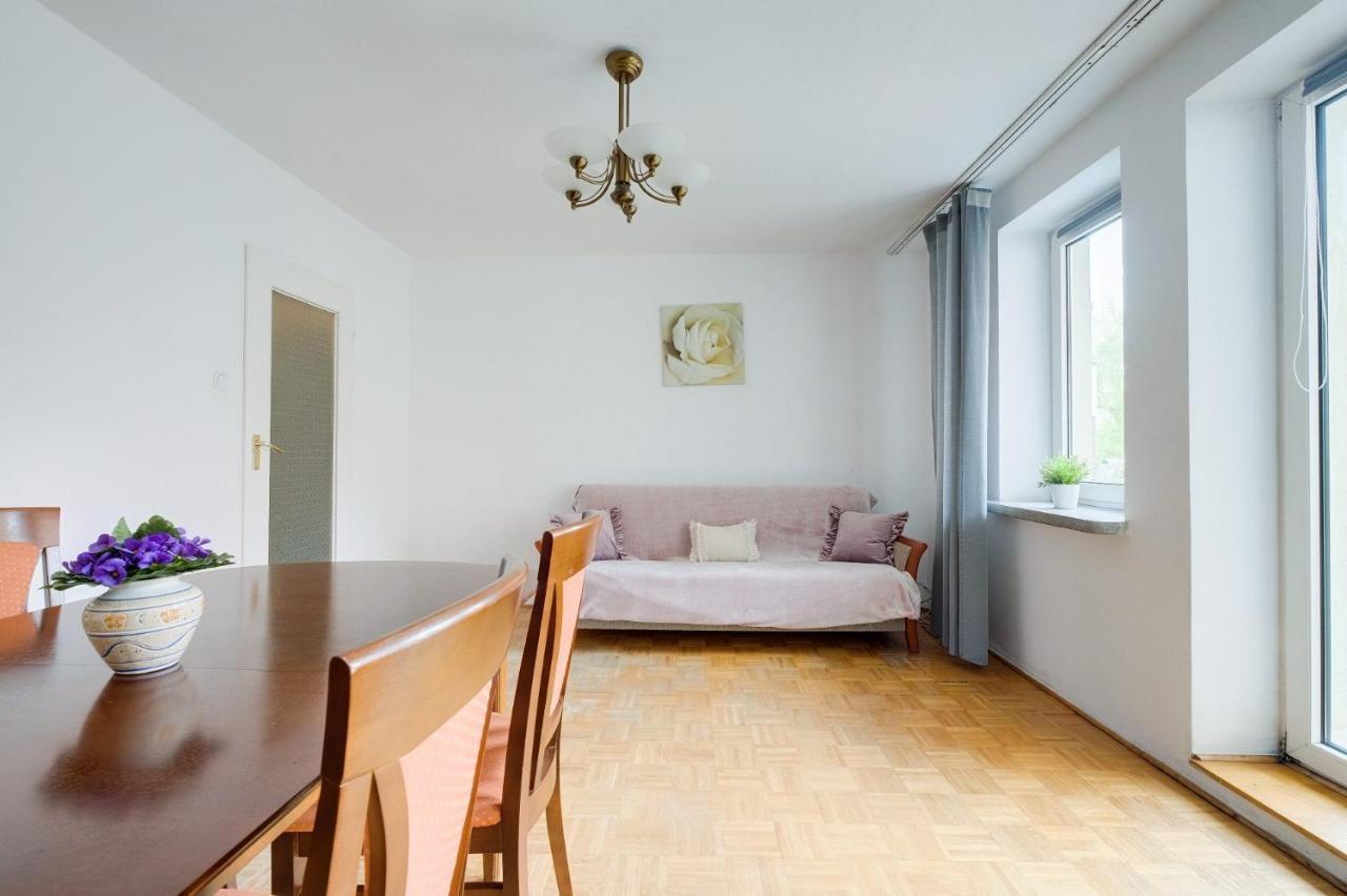 2 Bedroom Apartment In Green Location Warszawa Eksteriør bilde