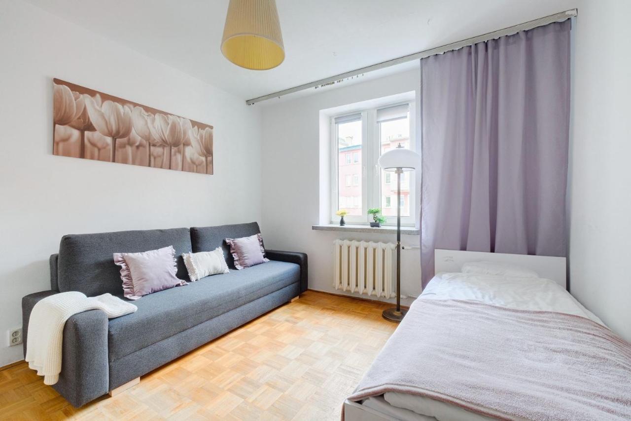 2 Bedroom Apartment In Green Location Warszawa Eksteriør bilde