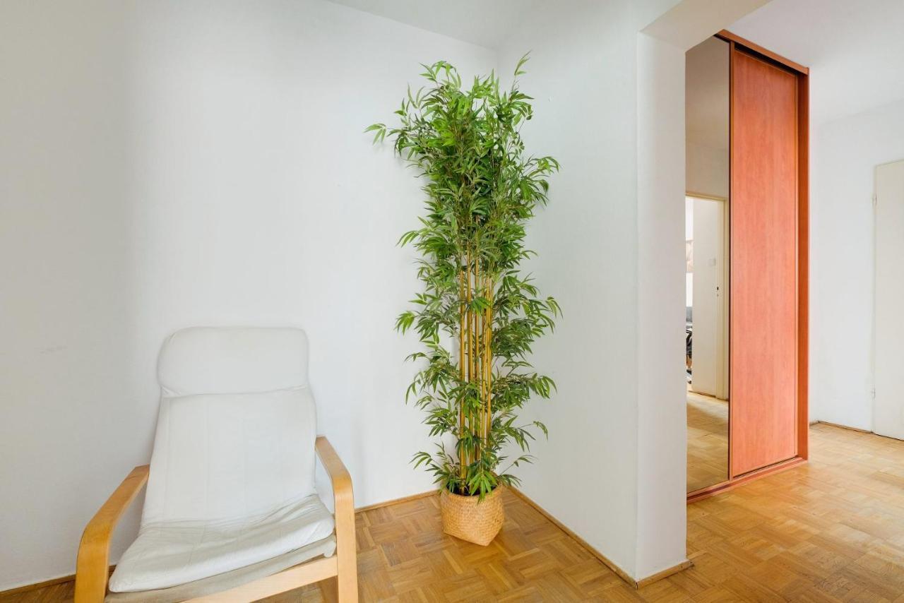 2 Bedroom Apartment In Green Location Warszawa Eksteriør bilde